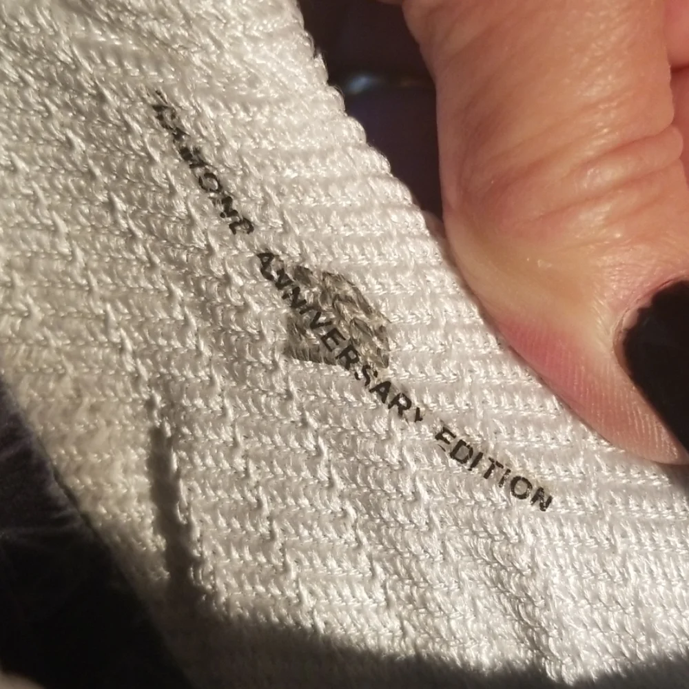 Skechers Diamond anniversary Edition‎ sneakers 8.5